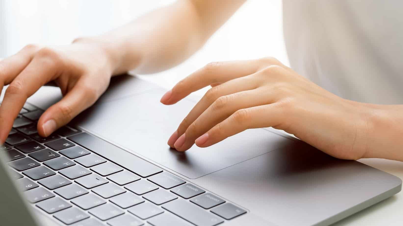 About Mi - laptop