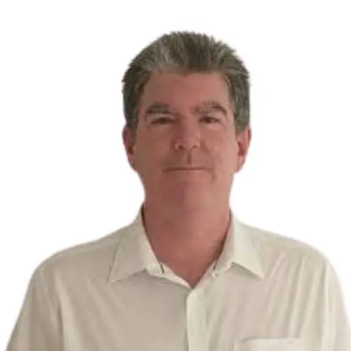 Portrait of Darren Clark